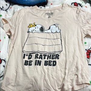 Peanuts Snoopy Graphic T-Shirt